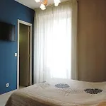 فندق Hotel-restaurant Le Rouffillac *